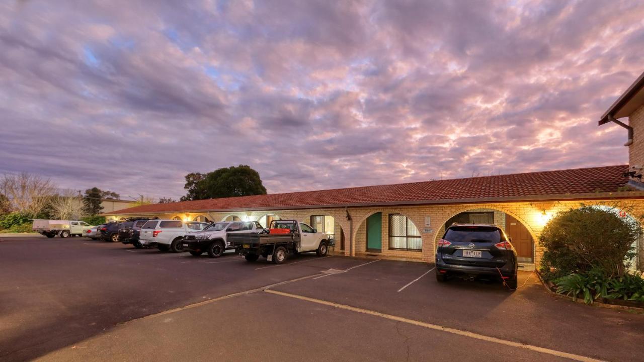 Forest Lodge Motor Inn & Restaurant Dubbo Ngoại thất bức ảnh